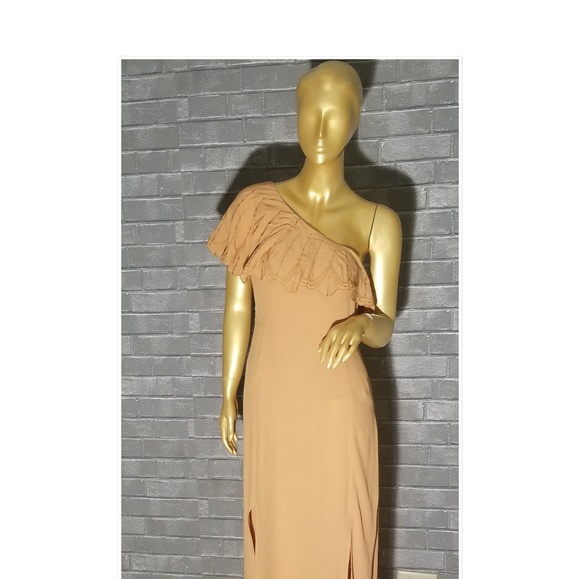 One shoulder maxi - Picture 2 of 3